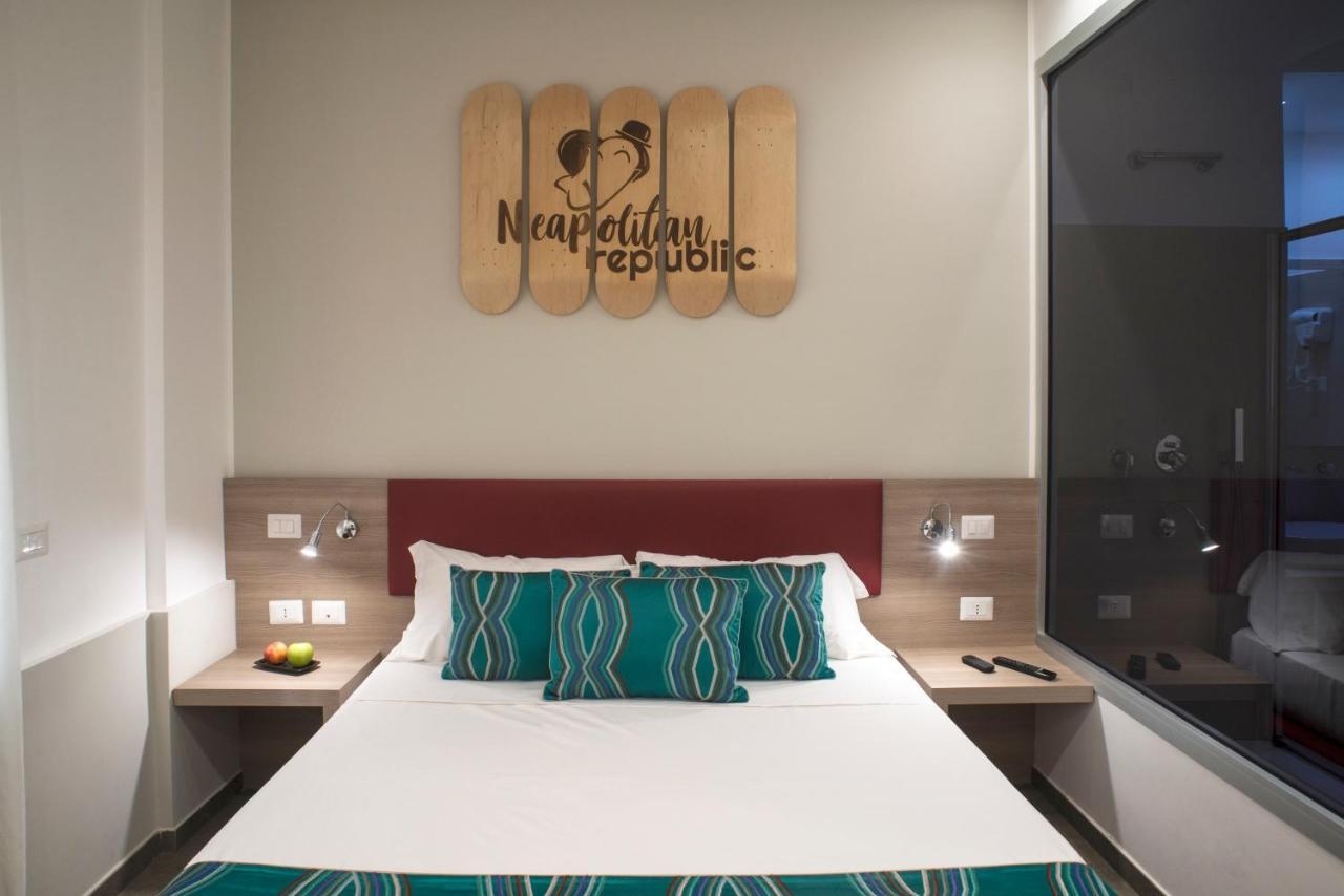 Regina Margherita Suite Nápoles Exterior foto